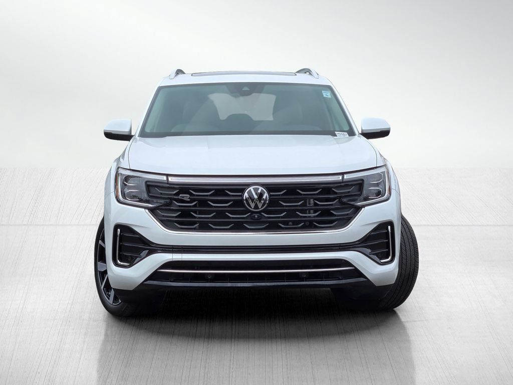 Used 2024 Volkswagen Atlas SEL Premium R-Line AWD/4WD image 3