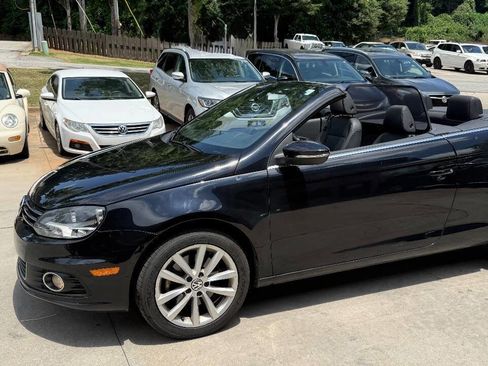 Used 2013 Volkswagen Eos Komfort FWD image 5