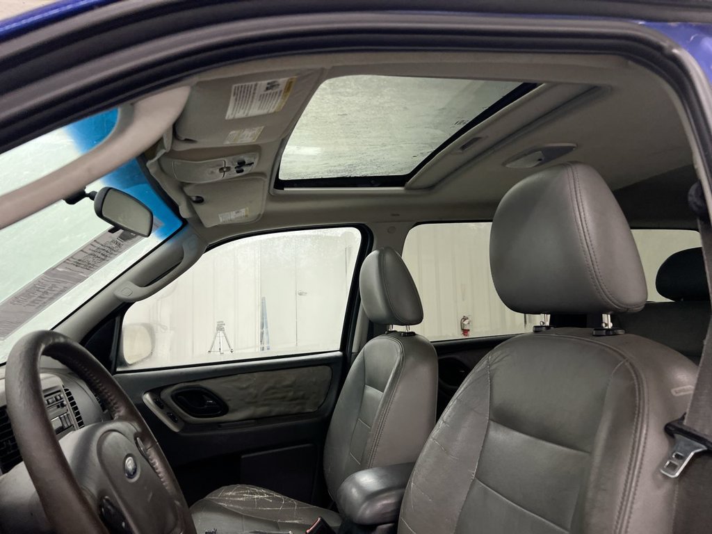 Used 2005 Ford Escape XLT AWD/4WD image 18