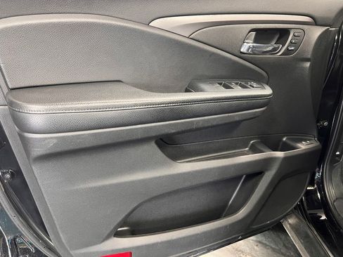 Used 2020 Honda Pilot EX-L image 17