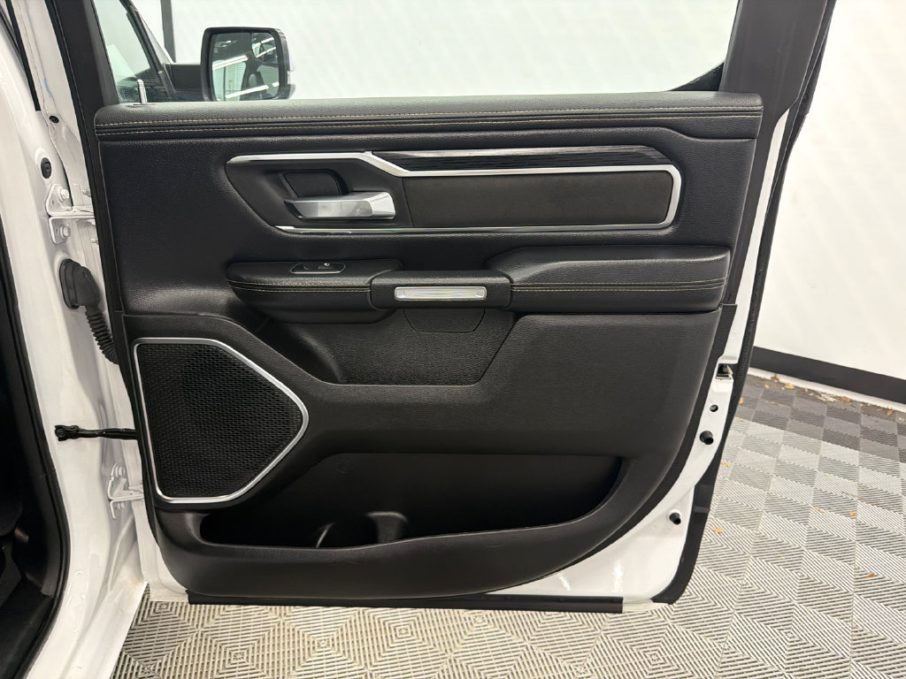Used 2024 RAM 1500 Laramie RWD image 18