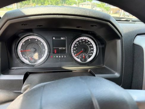 Used 2024 RAM 1500 Classic SLT AWD/4WD image 17
