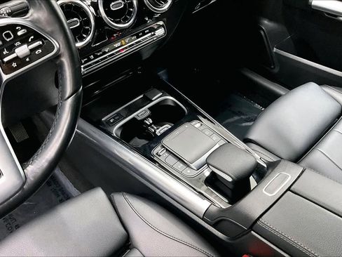 Certified 2023 Mercedes-Benz GLA 250 4MATIC image 17