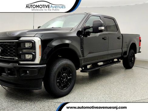 Used 2024 Ford F250 XLT w/ XLT Premium Package AWD/4WD image 1