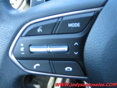 Used 2023 Hyundai Santa Fe SE AWD/4WD image 12