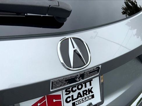 Used 2025 Acura MDX w/ Technology Package image 26