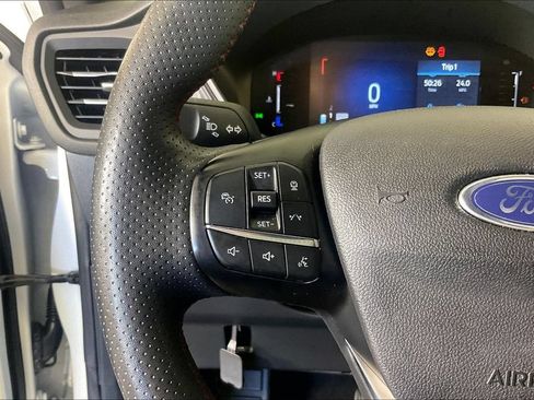 Used 2025 Ford Escape ST-Line w/ Tech Pack #1 FWD image 22