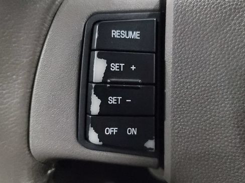 Used 2010 Ford Focus SE FWD image 26