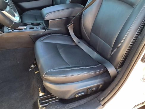 Used 2018 Subaru Outback 2.5i Limited image 23