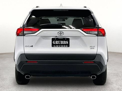 Used 2025 Toyota RAV4 XLE w/ Weather Package AWD/4WD image 5