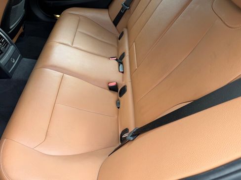 Used 2017 BMW 330e RWD image 21