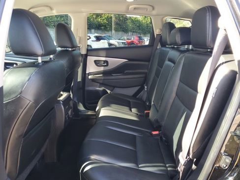Certified 2022 Nissan Murano SV image 19