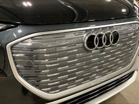 Used 2025 Audi Q4 e-tron Premium Plus w/ Premium Plus image 30