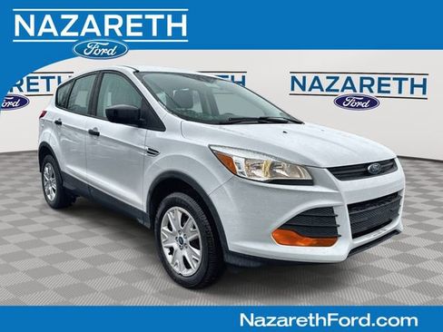 Used 2016 Ford Escape S image 1