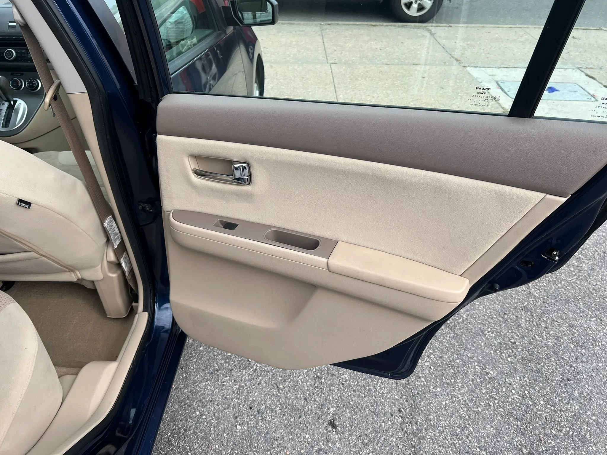 Used 2012 Nissan Sentra 2.0 S w/ Convenience Pkg FWD image 12