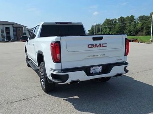 Used 2020 GMC Sierra 1500 AT4 w/ AT4 Premium Package AWD/4WD image 6