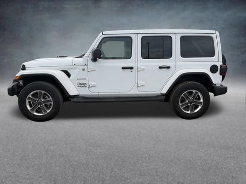 Used 2021 Jeep Wrangler Unlimited Sahara AWD/4WD image 2