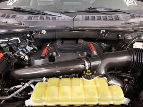 Used 2020 Ford F150 Raptor w/ Equipment Group 802A Luxury image 22