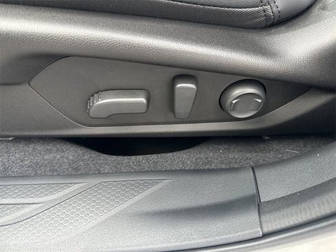 New 2026 Subaru Outback Premium AWD/4WD image 10