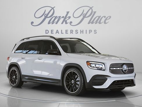 Certified 2023 Mercedes-Benz GLB 250 image 32