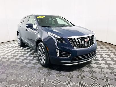 New 2025 Cadillac XT5 Premium Luxury