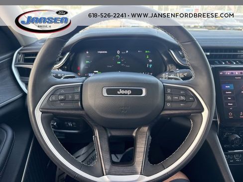 Used 2022 Jeep Grand Cherokee Limited 4xe image 16