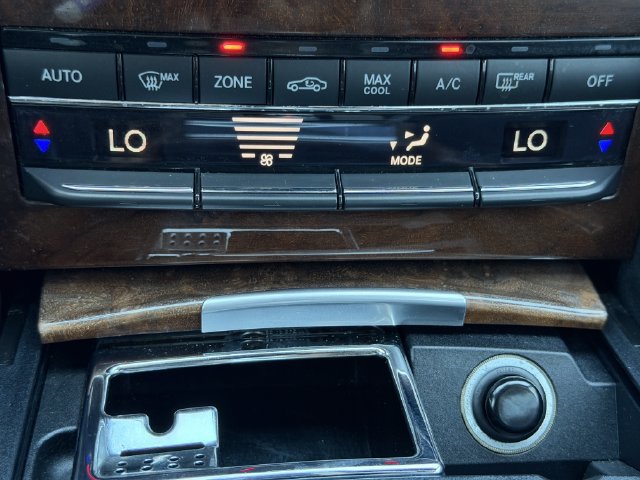 Used 2012 Mercedes-Benz E 350 Sedan image 17