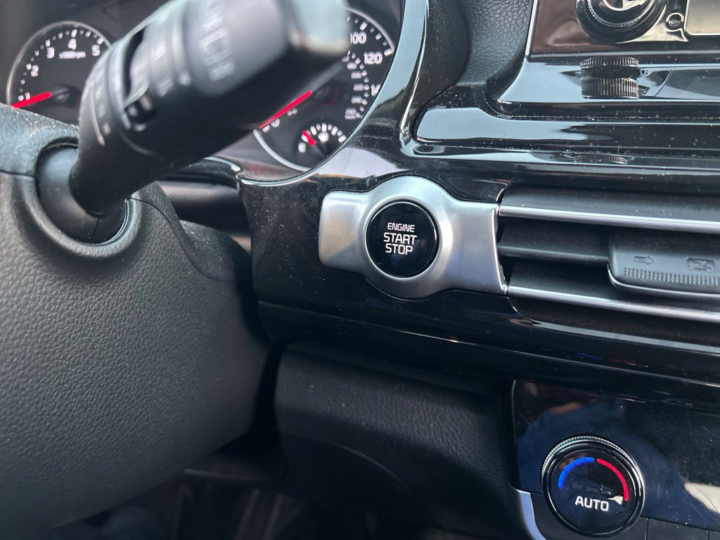 Certified 2021 Kia Seltos EX AWD/4WD image 17