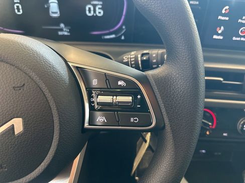 Certified 2024 Kia Seltos LX AWD/4WD image 29
