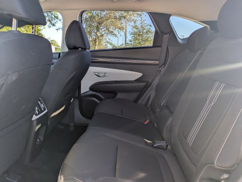 Used 2024 Hyundai Tucson SEL image 16