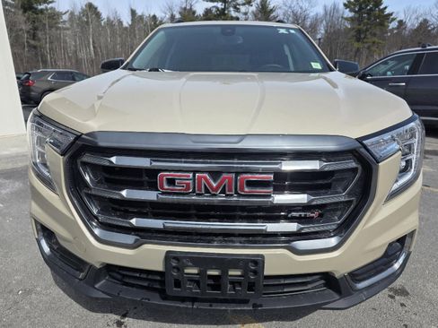Used 2023 GMC Terrain AT4 AWD/4WD image 4