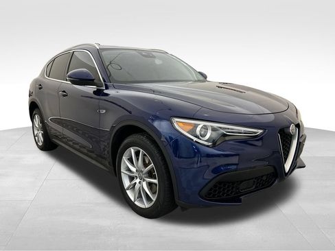 Used 2018 Alfa Romeo Stelvio Ti AWD/4WD image 8