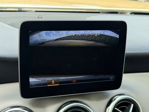 Used 2020 Mercedes-Benz GLA 250 image 23