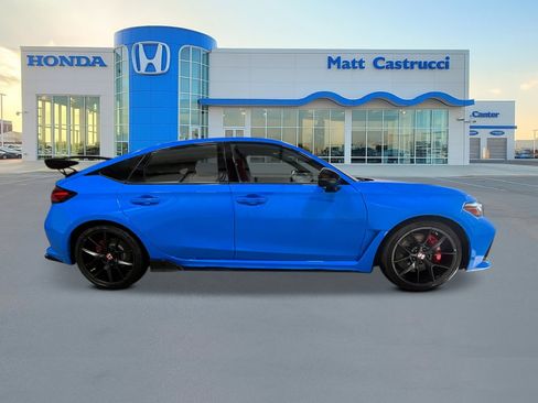Used 2025 Honda Civic Type R image 2