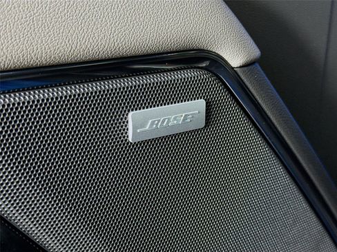 Used 2023 Chevrolet Silverado 1500 ZR2 image 19