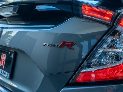 Used 2019 Honda Civic Type R image 48