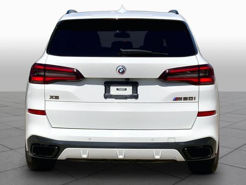 Used 2022 BMW X5 M50i AWD/4WD image 4
