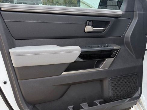 New 2026 Toyota Tundra Limited image 9