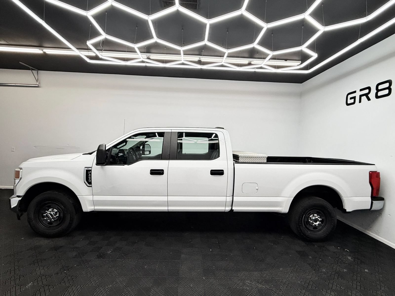 Used 2020 Ford F250 XL w/ XL Value Package RWD image 4