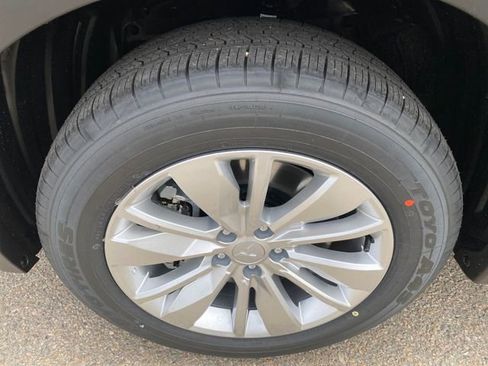 New 2026 Mitsubishi Outlander ES image 25