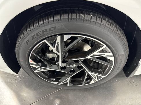 New 2026 Kia K5 GT-Line w/ GT-Line Premium Package AWD/4WD image 9