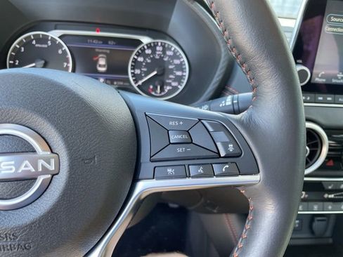 Used 2024 Nissan Sentra SR w/ SR Premium Package FWD image 19