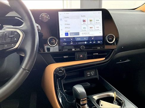 Used 2023 Lexus NX 350 AWD image 8