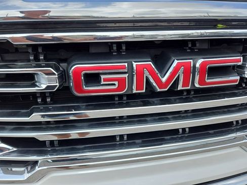 Used 2019 GMC Sierra 1500 SLT w/ SLT Premium Plus Package AWD/4WD image 42