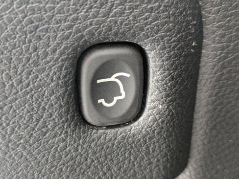 Used 2021 Jeep Grand Cherokee Trailhawk AWD/4WD image 12