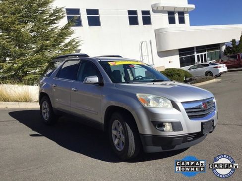 Used 2008 Saturn Outlook XR w/ Convenience Package image 5