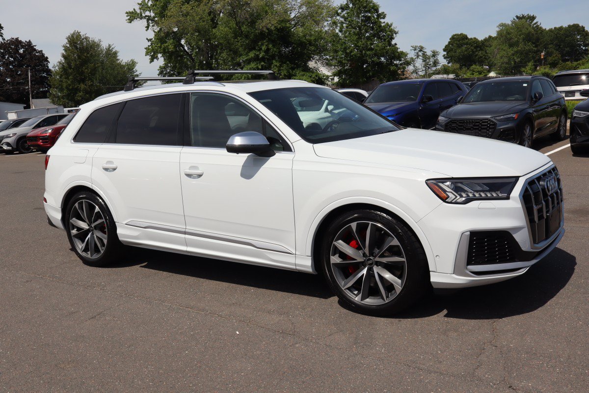 Used 2022 Audi SQ7 Prestige w/ Prestige Package AWD/4WD image 4