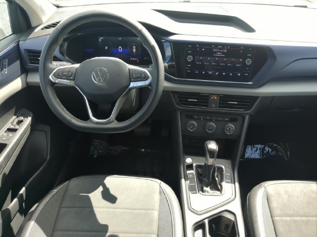 Used 2022 Volkswagen Taos SE FWD image 16