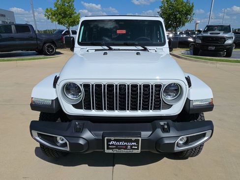 New 2026 Jeep Wrangler Unlimited Sahara AWD/4WD image 8