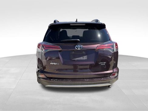 Used 2018 Toyota RAV4 Limited w/ Protection Package AWD/4WD image 5